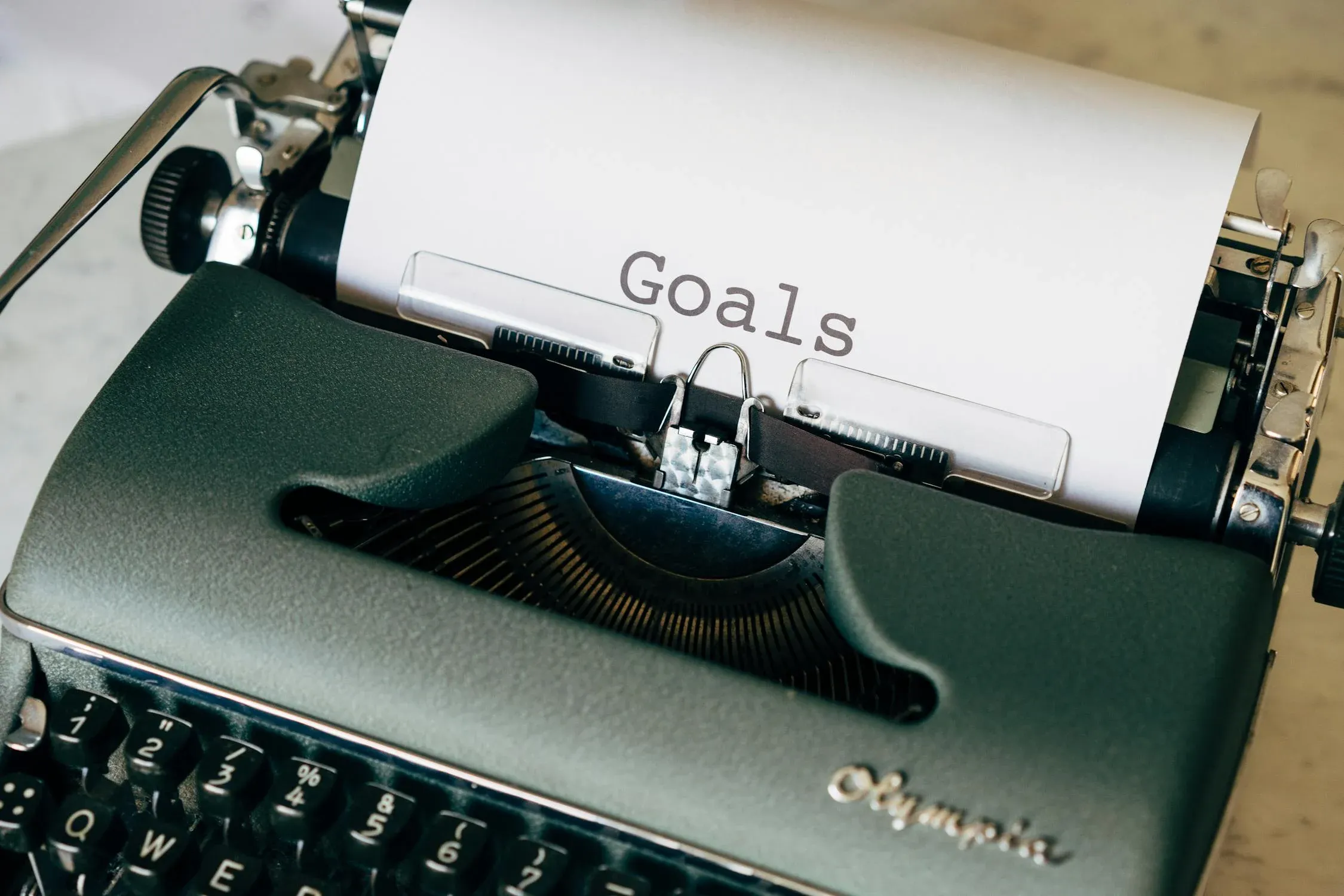 Why Must Every One Write Down Their Goals In 2026? (Tips & Strategies)