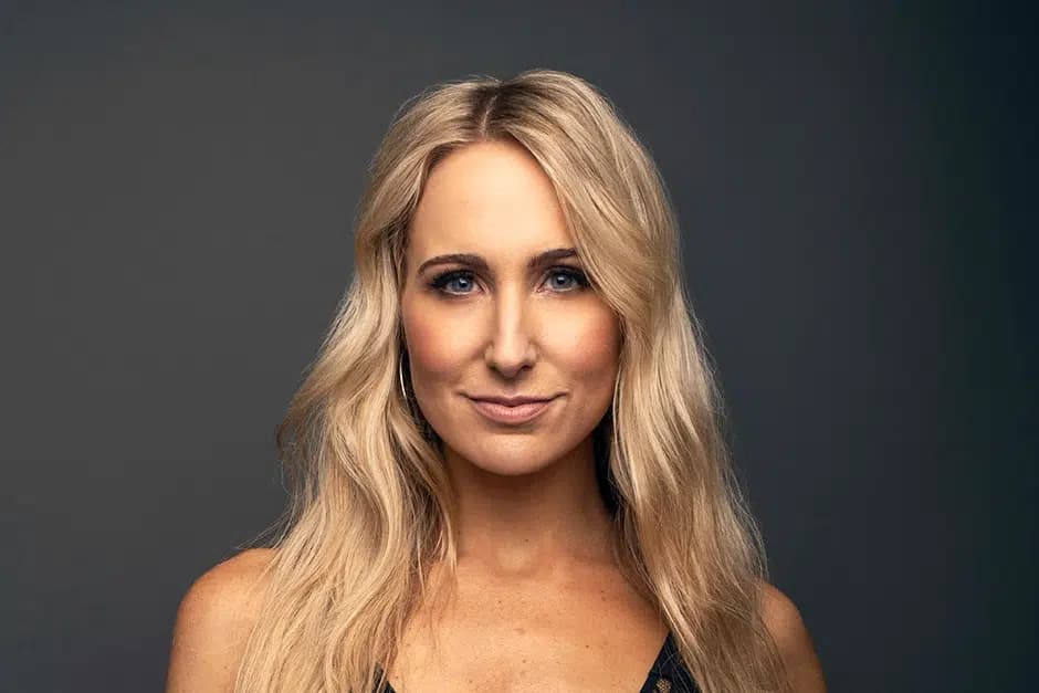 Nikki Glaser Net Worth 2026: How Much Does This Dynamic Comedian Actress Earns?